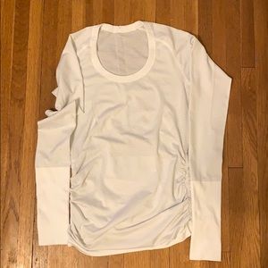 Cute Lululemon white long sleeve running shirt